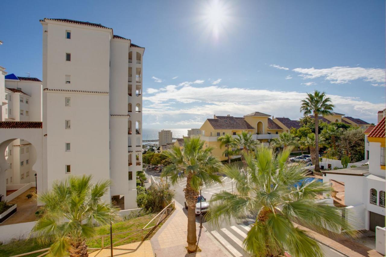 Apartamento Simi - Puerto Blanco Apartment เอสเตโปนา ภายนอก รูปภาพ